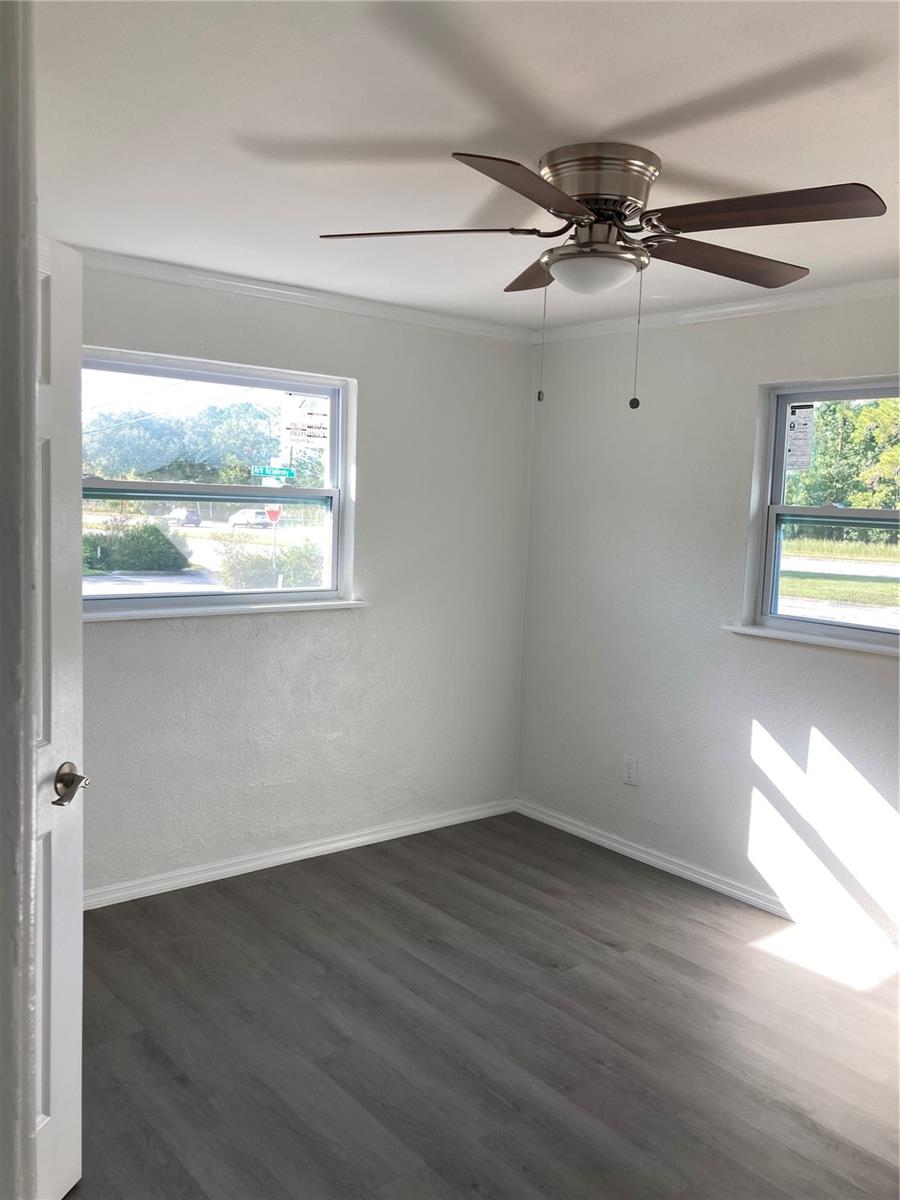 5221 N RONALD REAGAN BLVD, SANFORD, FL — photo 9