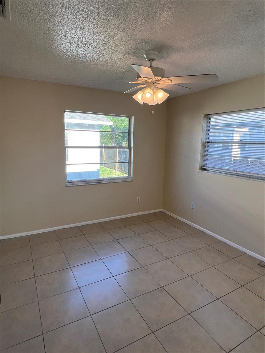 2983 62ND AVE N, ST PETERSBURG, FL — photo 14