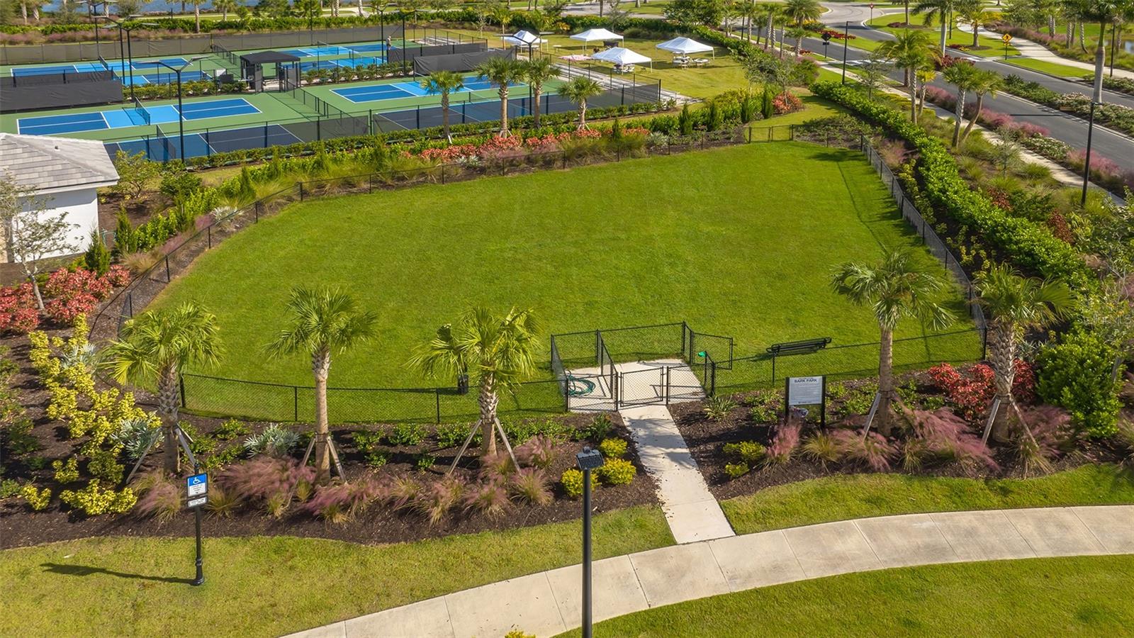 3007 TRAMONTO CT, BRADENTON, FL — photo 46