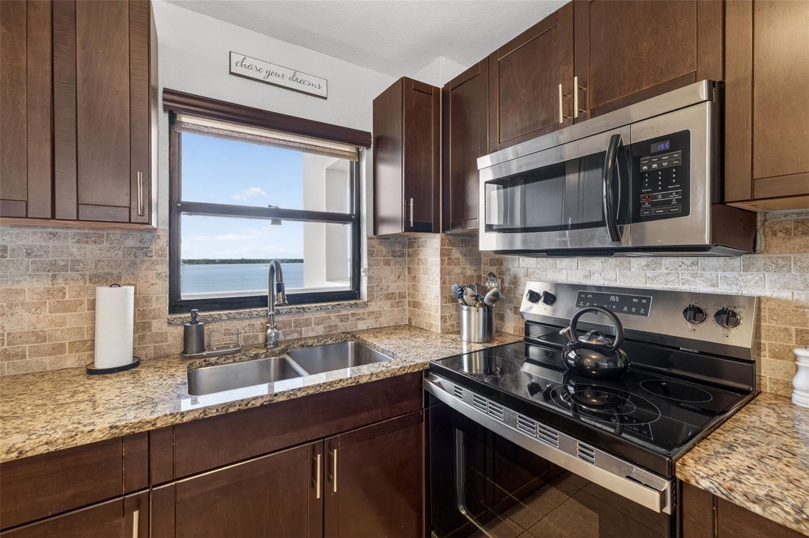 1270 GULF BLVD #1007, CLEARWATER BEACH, FL — photo 9