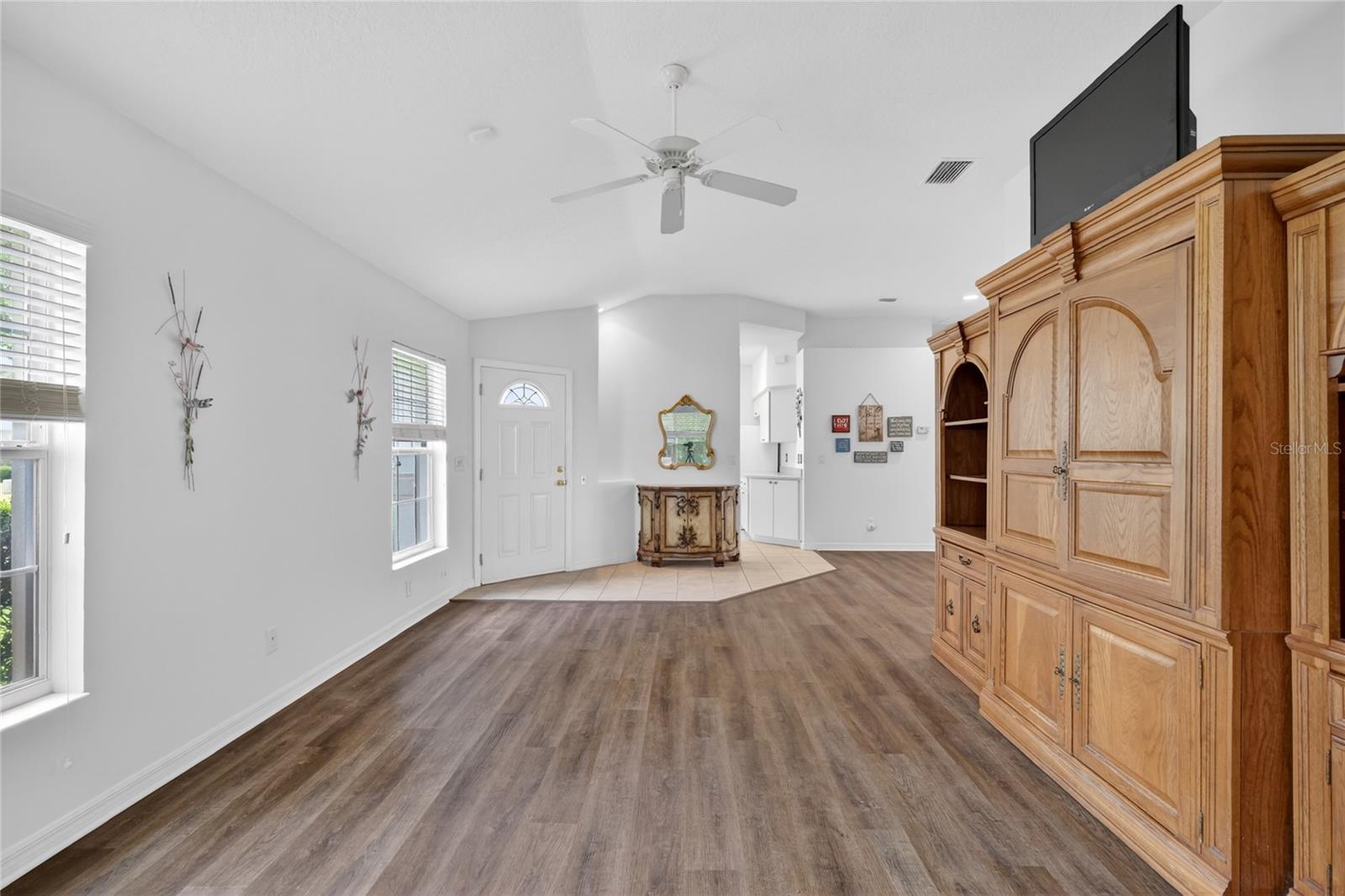 27545 DISCOVER CT, LEESBURG, FL — photo 16