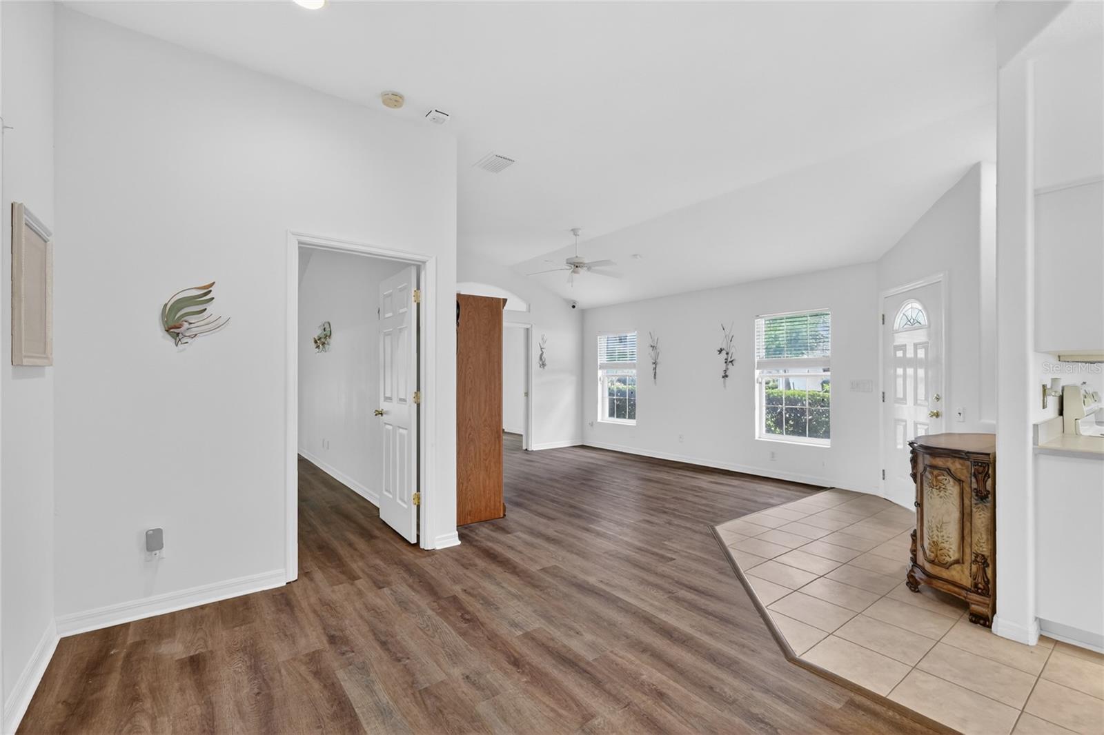 27545 DISCOVER CT, LEESBURG, FL — photo 17