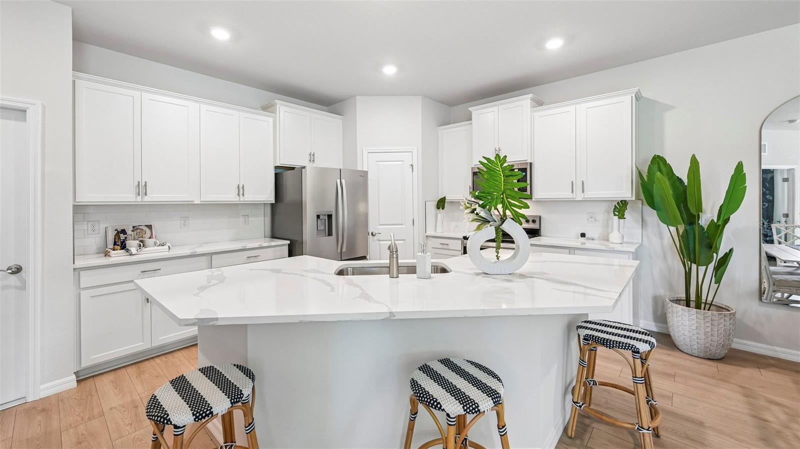 15736 8TH PL E, BRADENTON, FL — photo 3