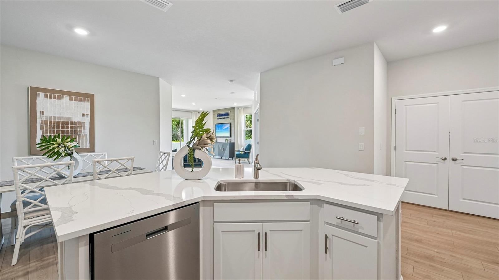 15736 8TH PL E, BRADENTON, FL — photo 7