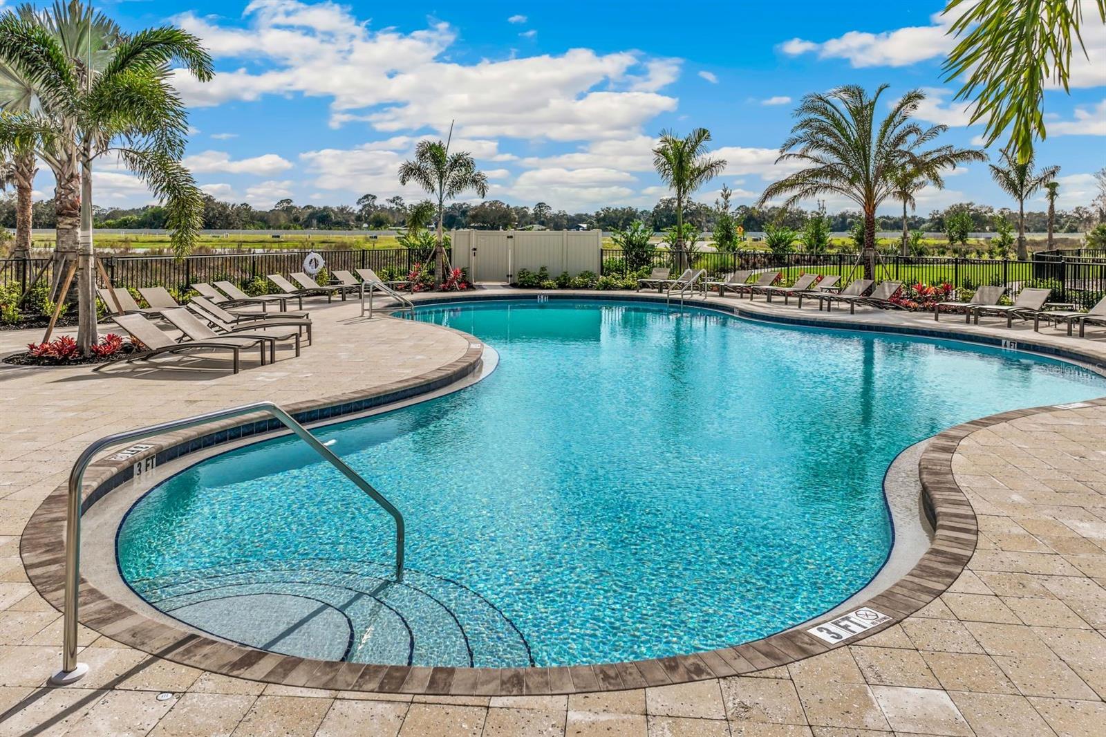 15736 8TH PL E, BRADENTON, FL — photo 29