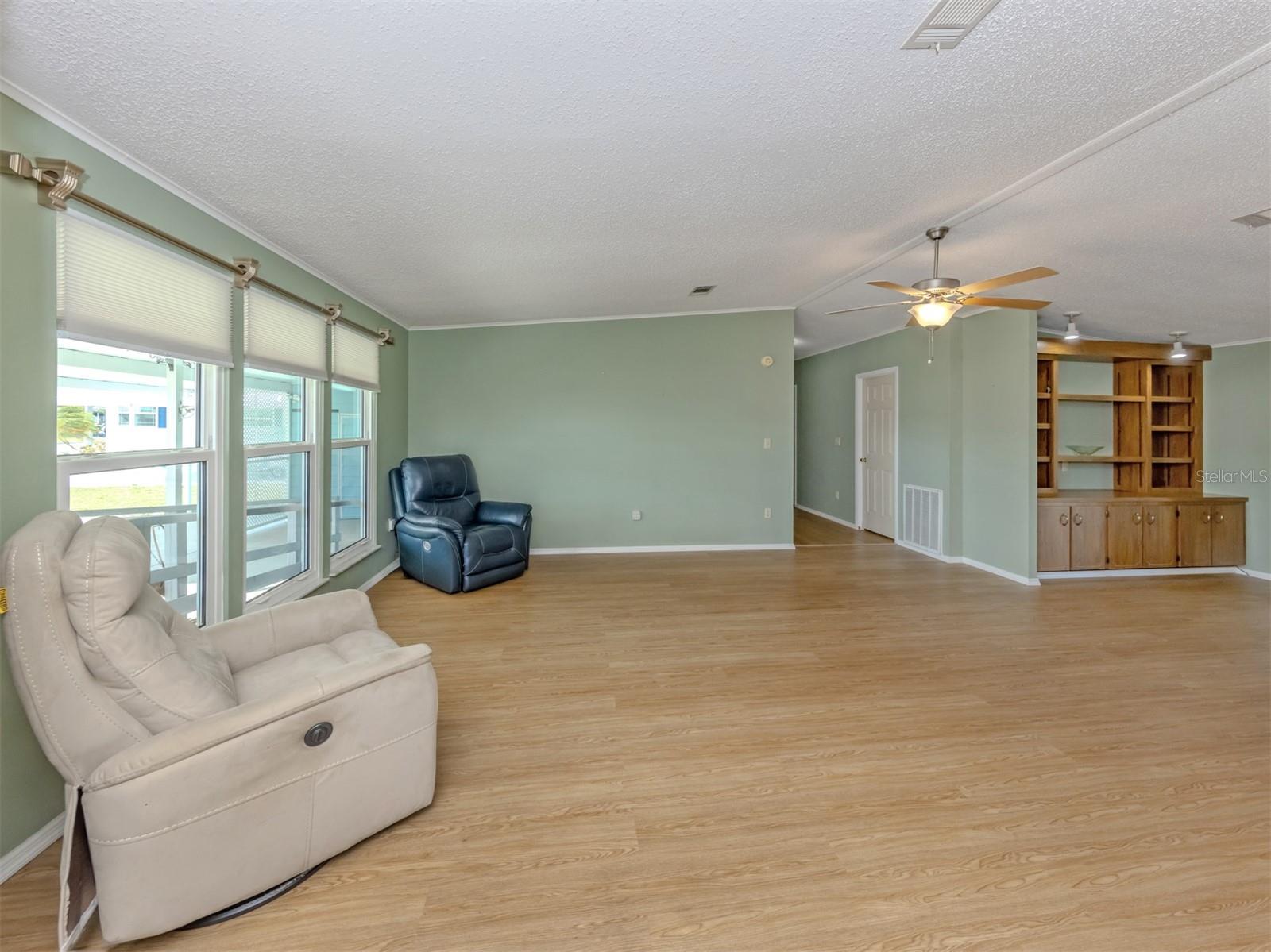 592 PORTSIDE DR, NORTH PORT, FL — photo 6