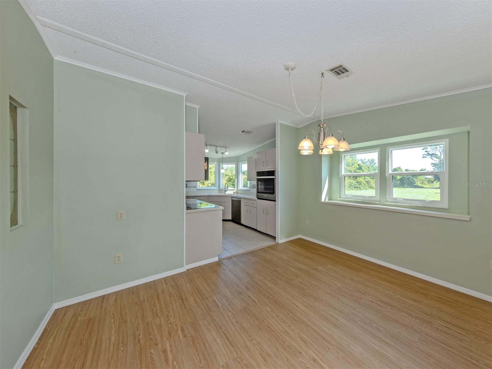 592 PORTSIDE DR, NORTH PORT, FL — photo 12