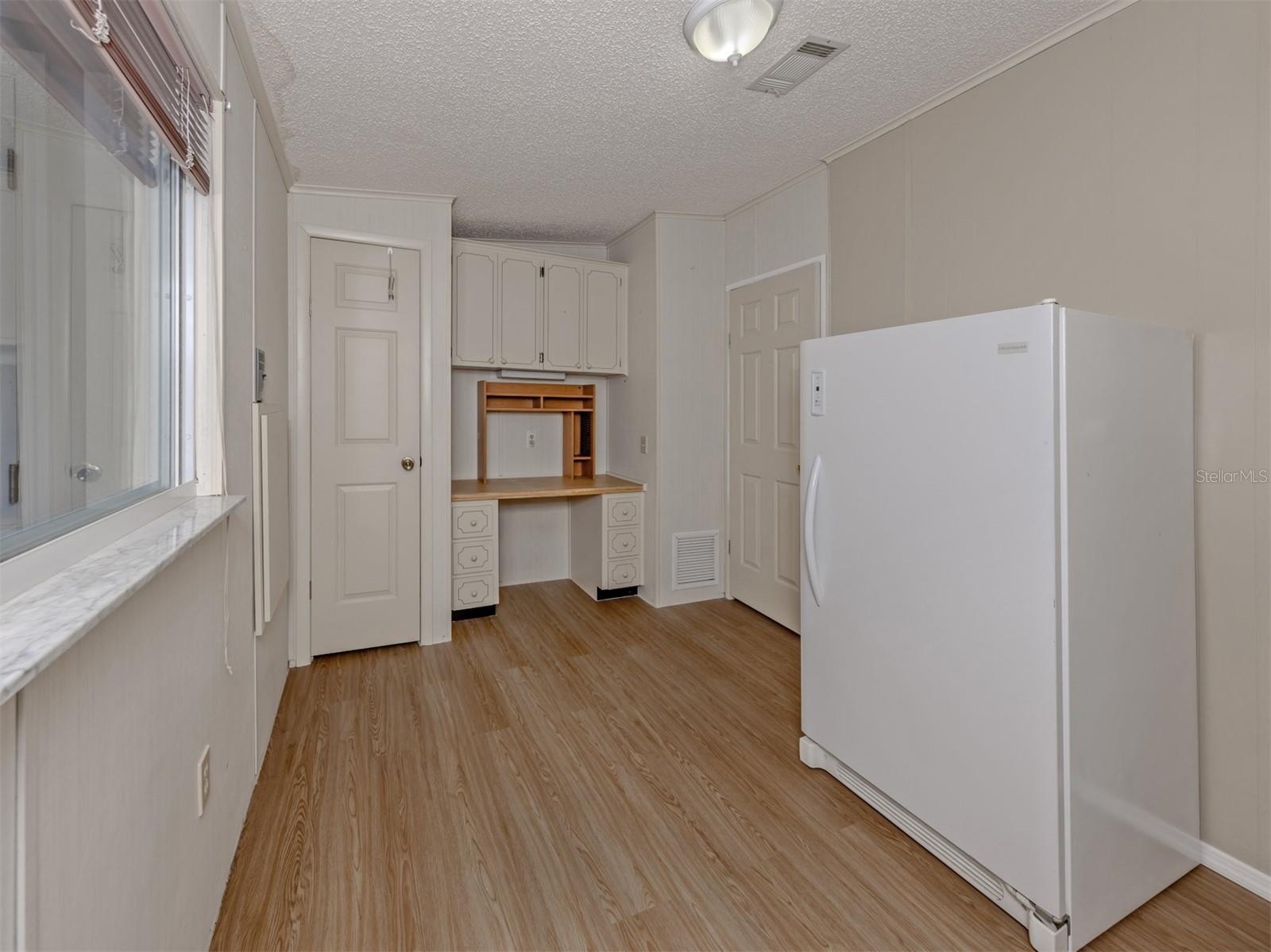 592 PORTSIDE DR, NORTH PORT, FL — photo 28
