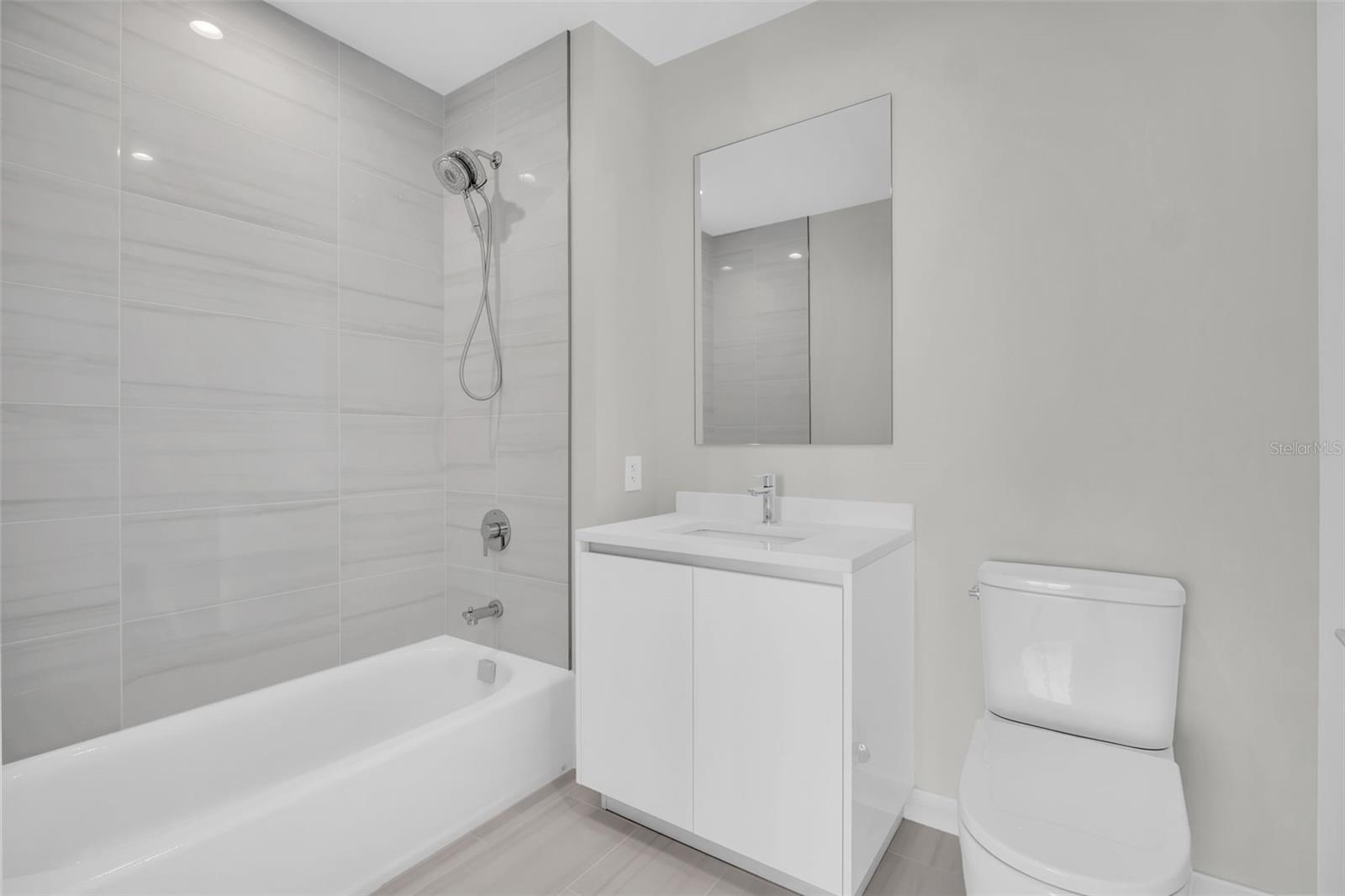 400 CENTRAL AVE #3603, ST PETERSBURG, FL — photo 24