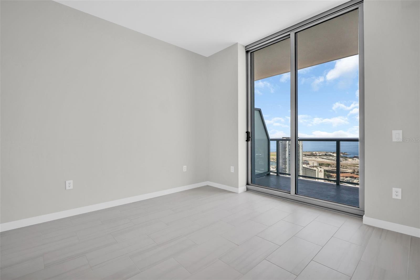 400 CENTRAL AVE #3603, ST PETERSBURG, FL — photo 29