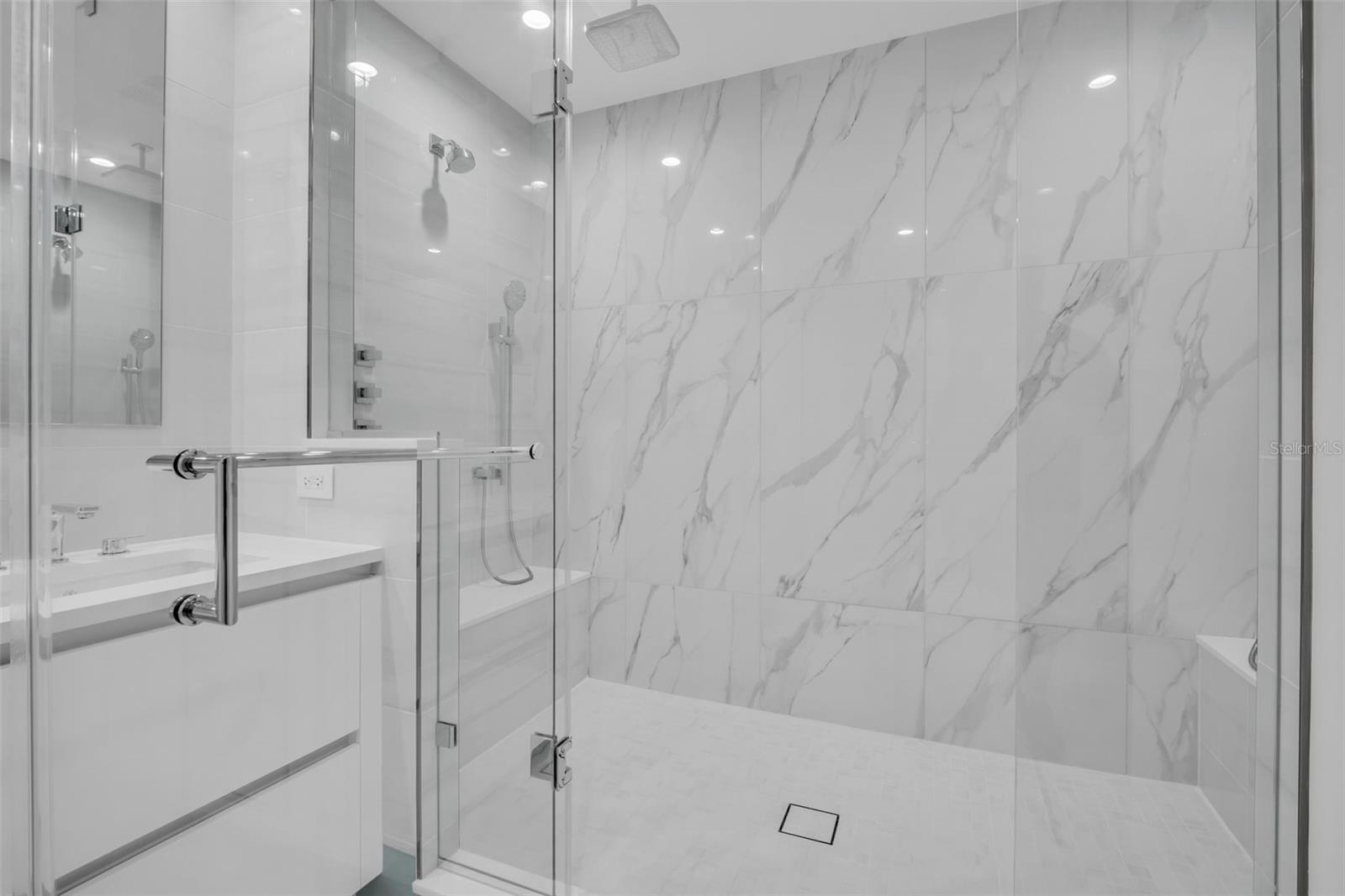400 CENTRAL AVE #3603, ST PETERSBURG, FL — photo 34