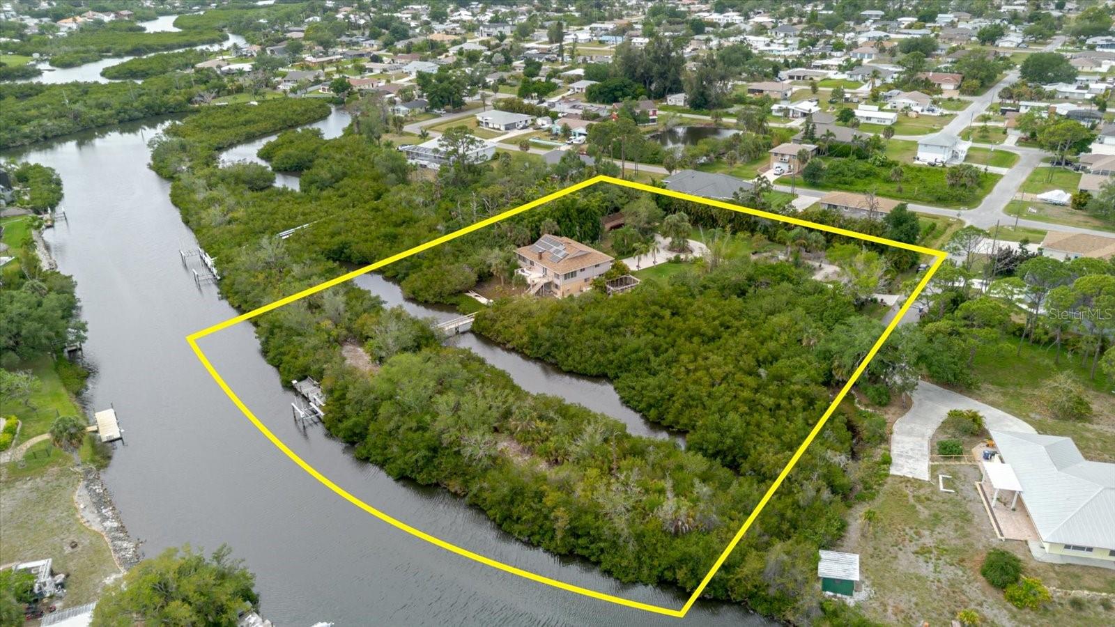 4190 STROMBUS RD, VENICE, FL