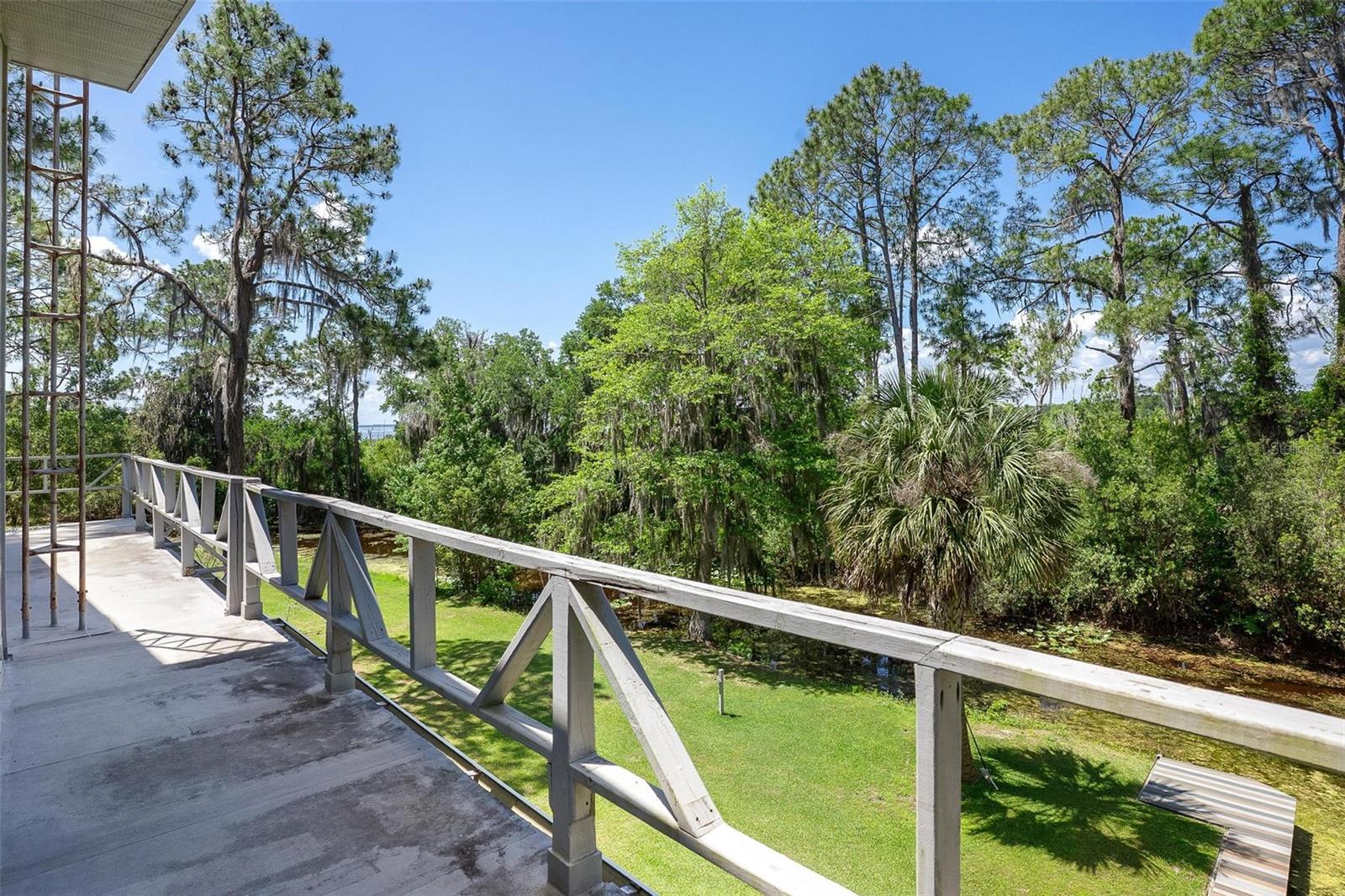 7373 CIRCLE DR, LADY LAKE, FL — photo 62