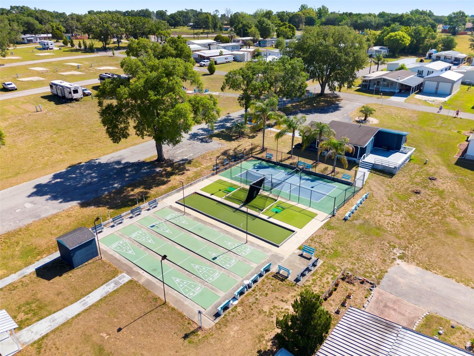 10220 WELLINGTON AVE, DADE CITY, FL — photo 37