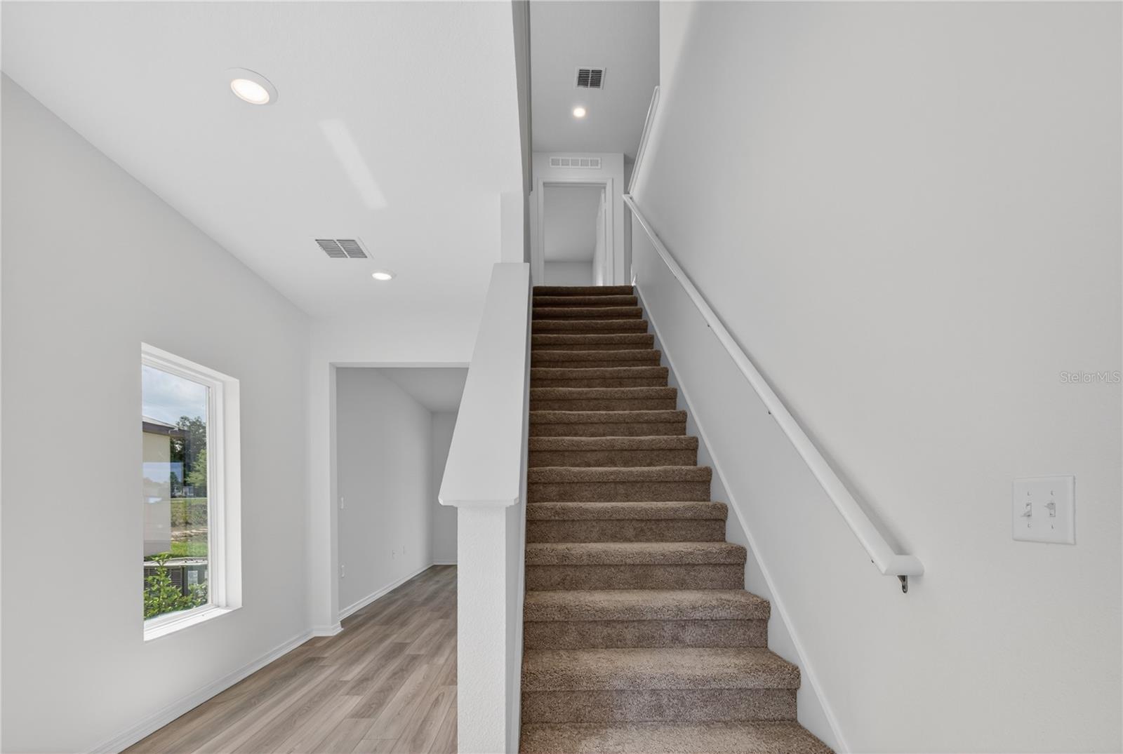 13485 LEAPING WATER WAY, ASTATULA, FL — photo 30