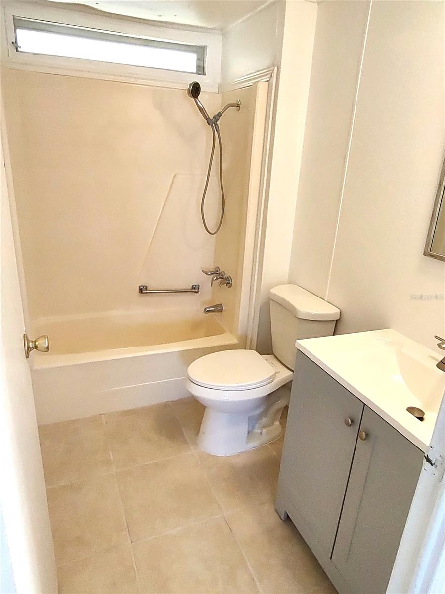 900 9th Ave E E 900 9TH AVE E #180, PALMETTO, FL — photo 8