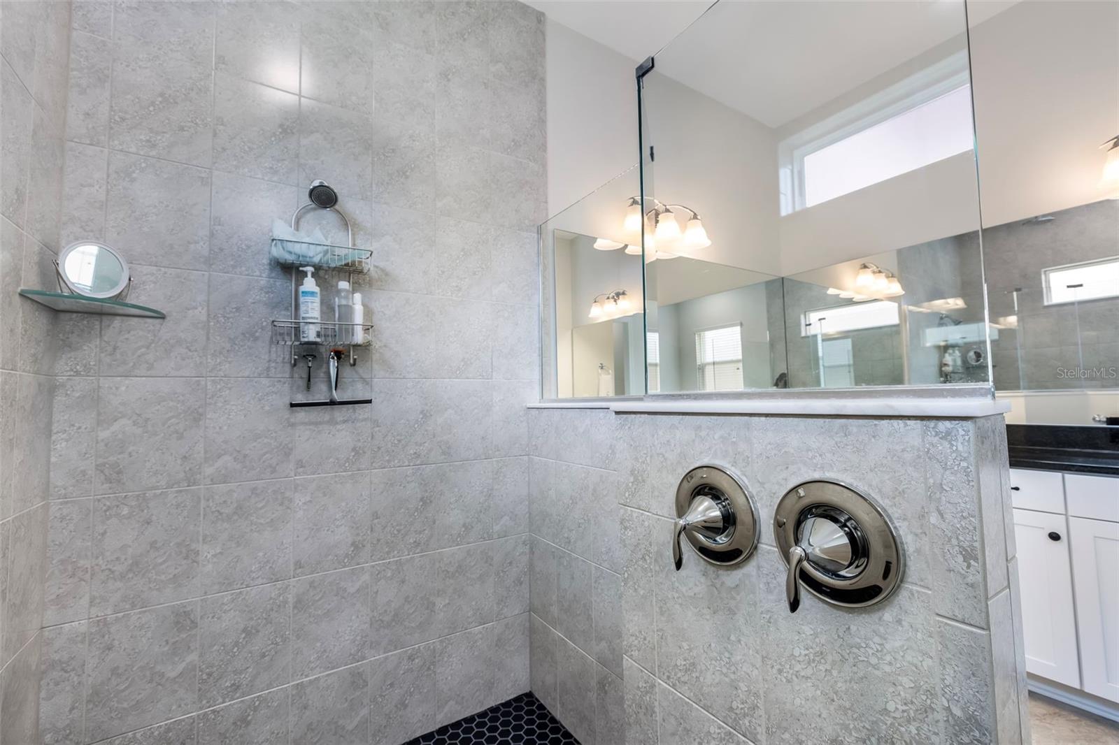 5 LAKESIDE PL E, PALM COAST, FL — photo 28