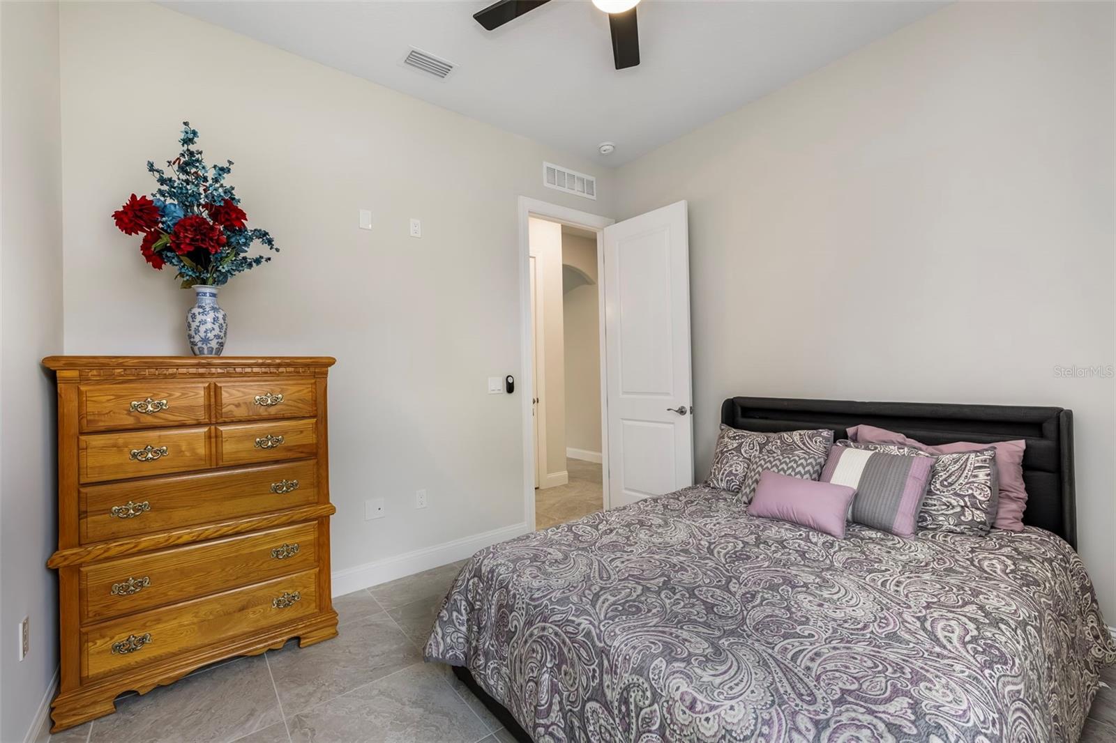 5 LAKESIDE PL E, PALM COAST, FL — photo 39