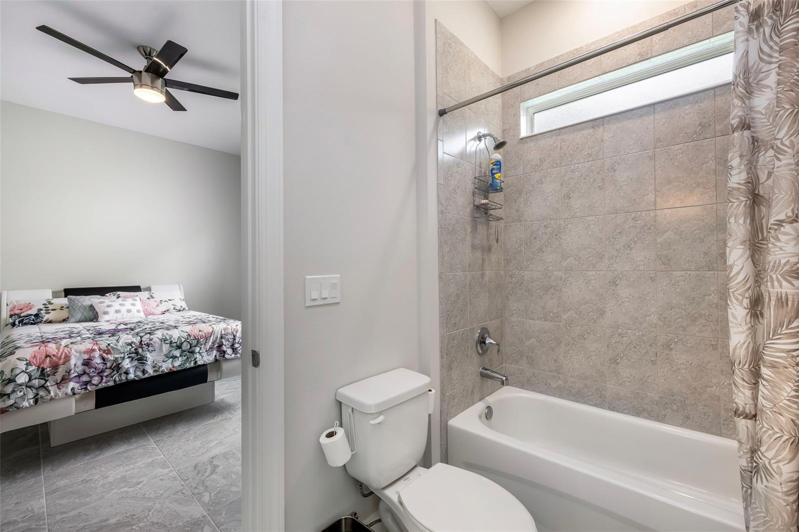 5 LAKESIDE PL E, PALM COAST, FL — photo 43