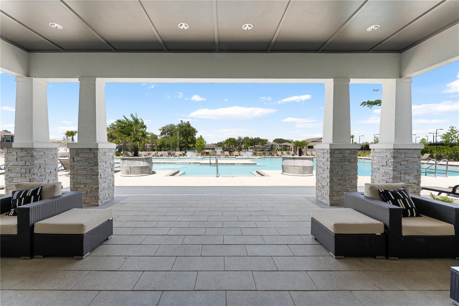 36548 GARDEN WALL WAY, ZEPHYRHILLS, FL — photo 26