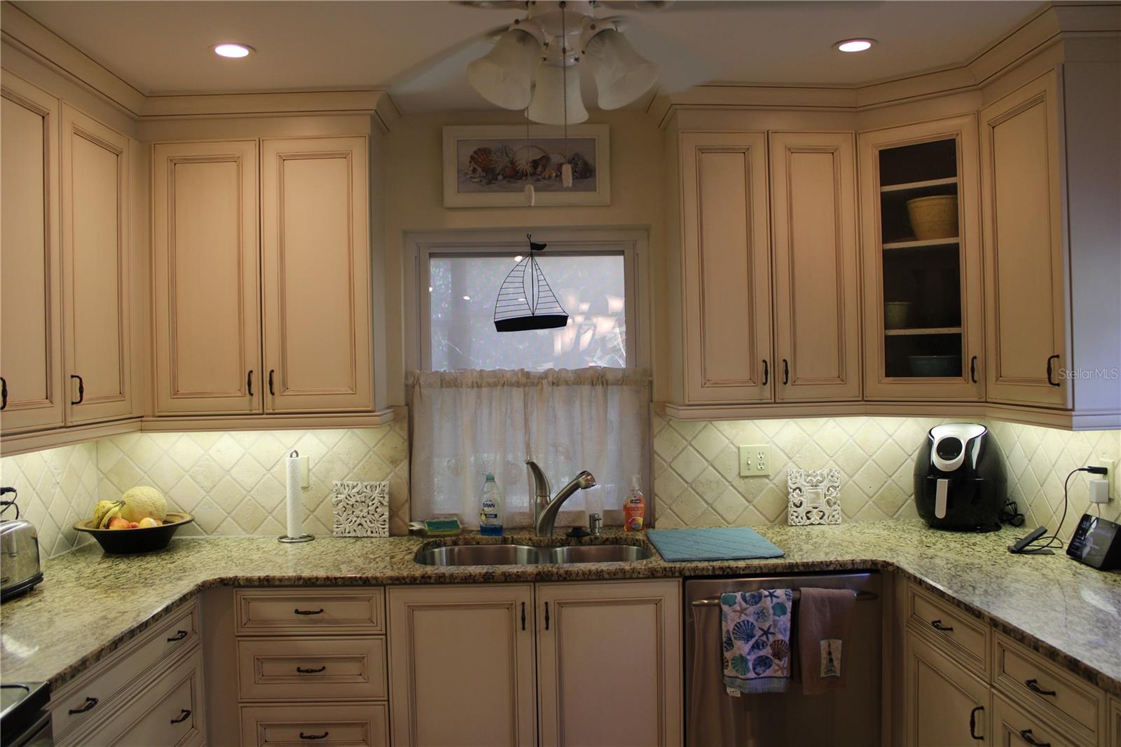 7909 4TH AVE W #12, BRADENTON, FL — photo 3