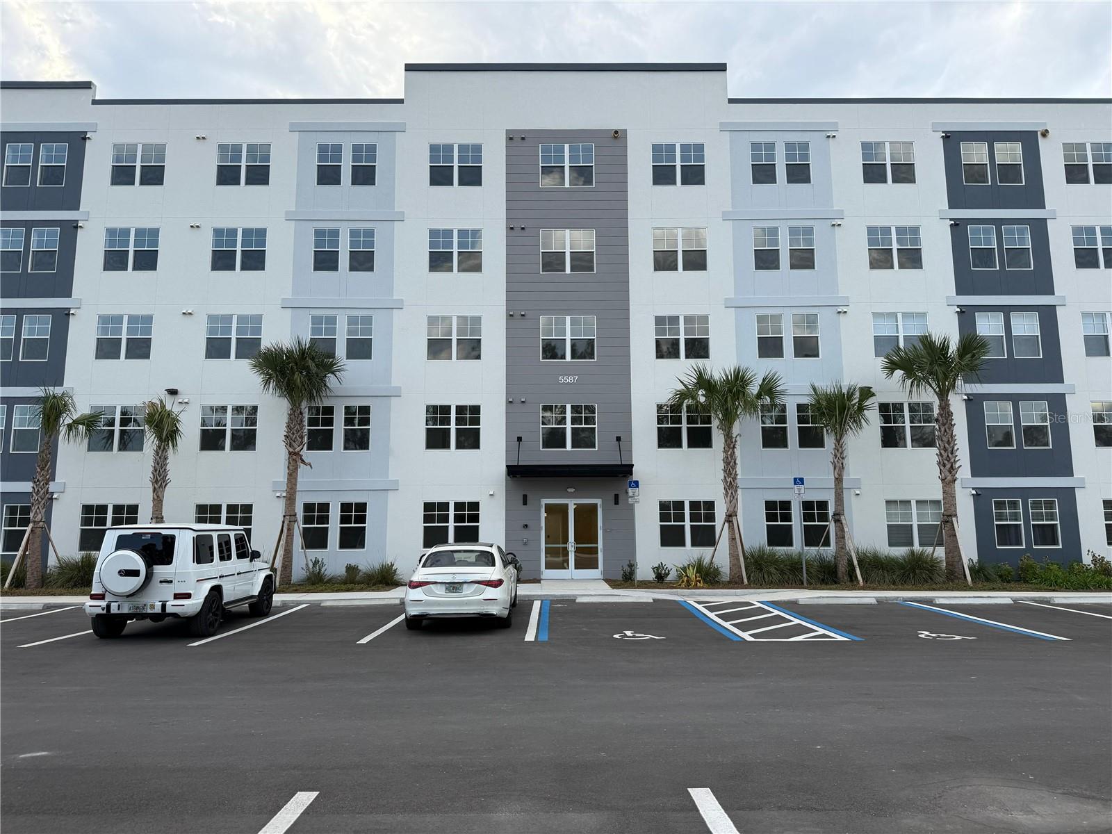 5587 MILLENIA PARK BLVD #402, ORLANDO, FL