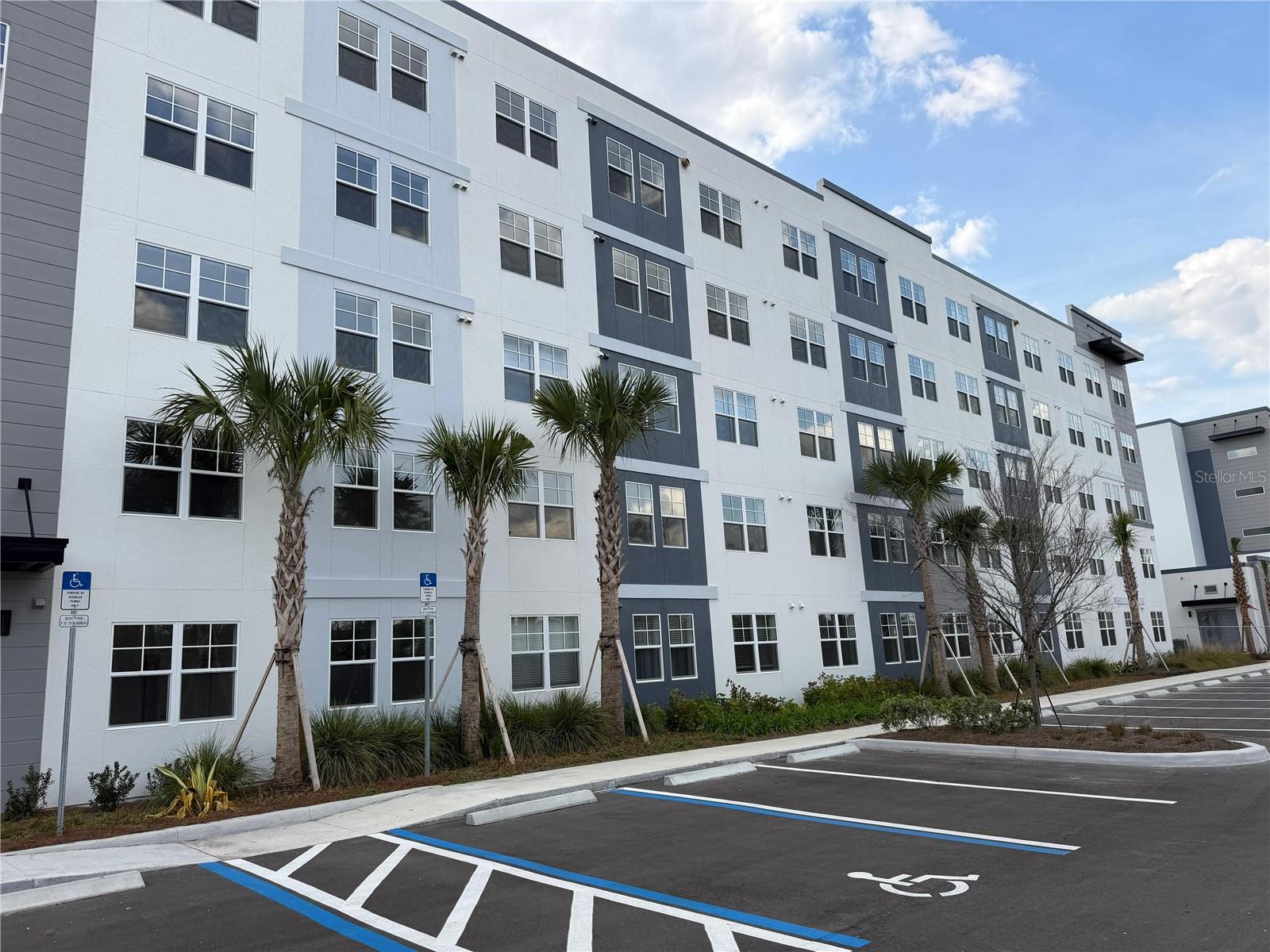 5587 MILLENIA PARK BLVD #402, ORLANDO, FL — photo 2