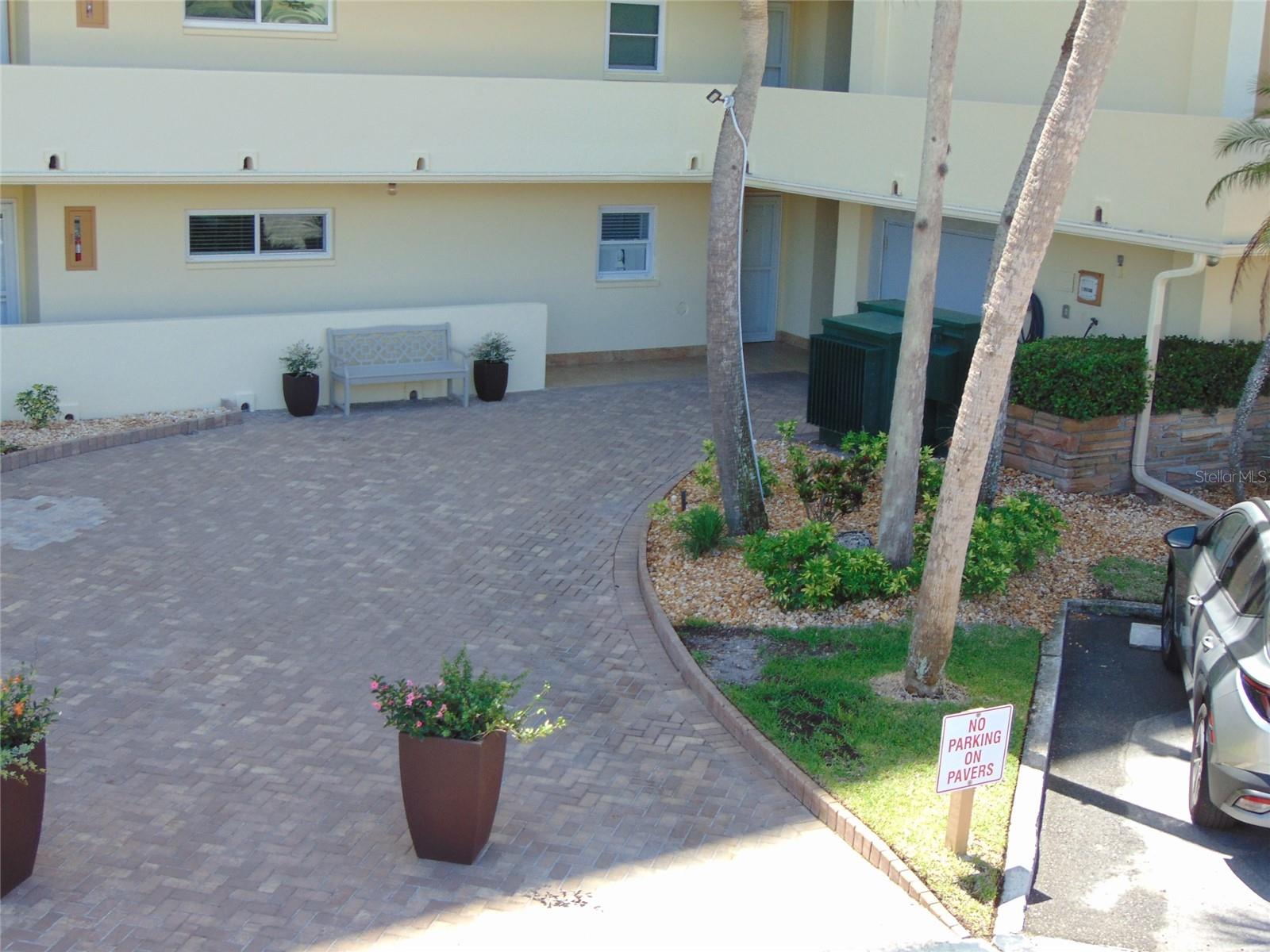 4775 COVE CIR CIR N #104, ST PETERSBURG, FL — photo 7