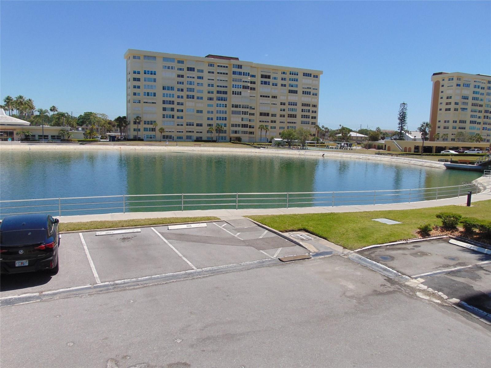 4775 COVE CIR CIR N #104, ST PETERSBURG, FL — photo 31