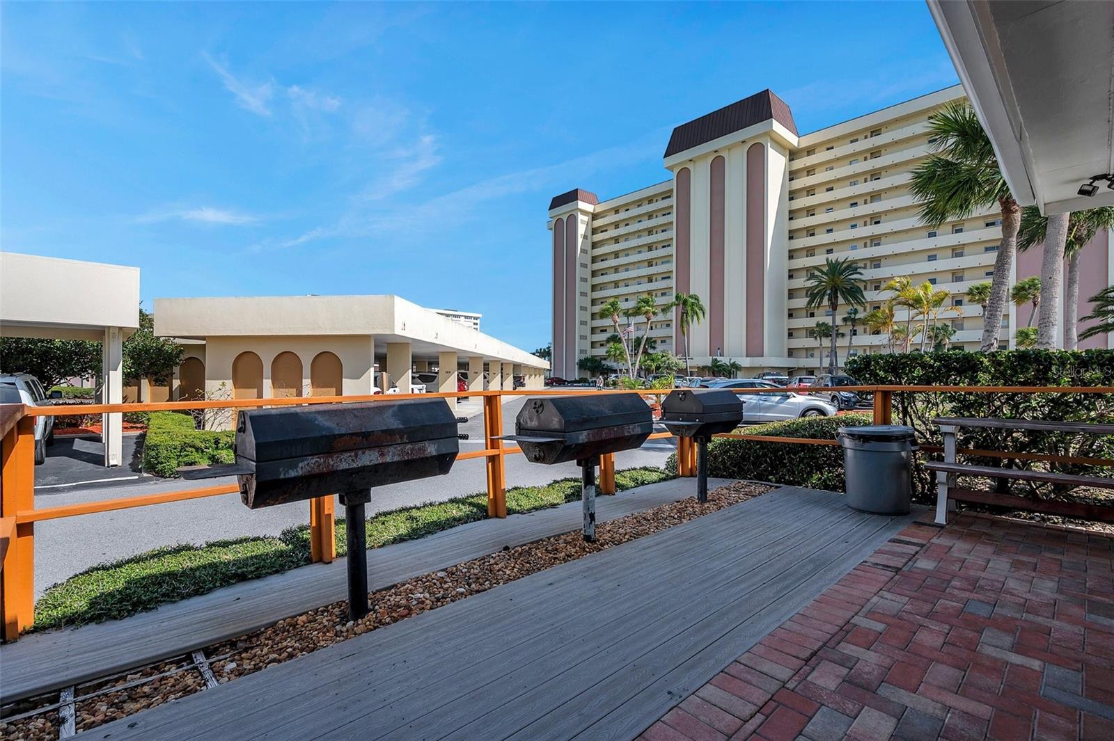 4775 COVE CIR CIR N #104, ST PETERSBURG, FL — photo 39