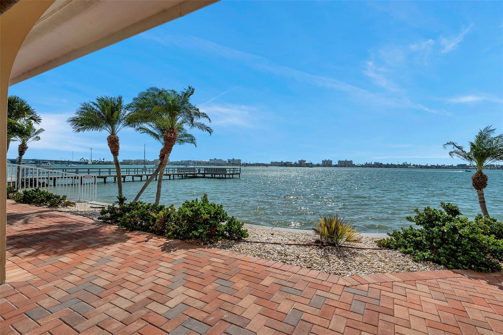 4775 COVE CIR CIR N #104, ST PETERSBURG, FL — photo 42