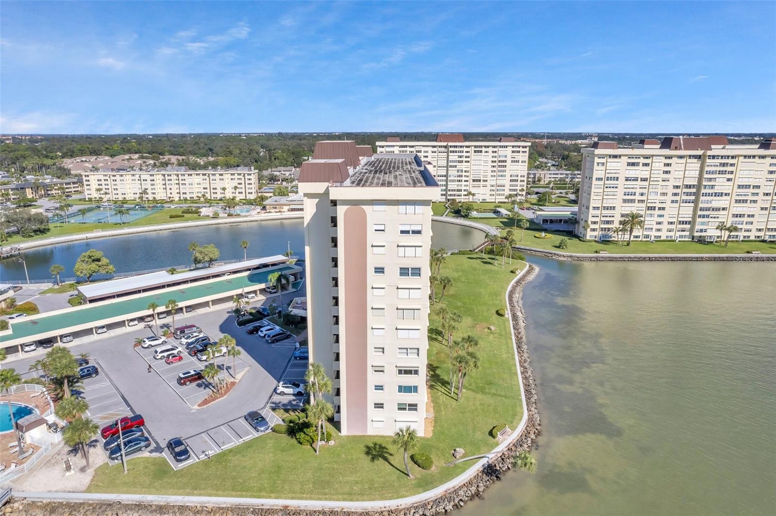 4775 COVE CIR CIR N #104, ST PETERSBURG, FL — photo 57