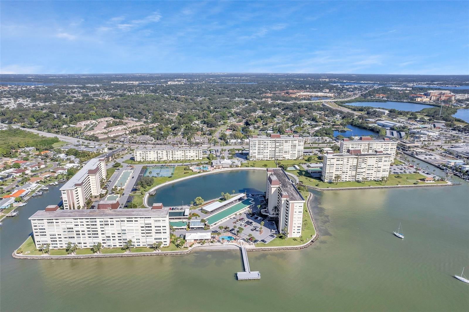 4775 COVE CIR CIR N #104, ST PETERSBURG, FL — photo 59