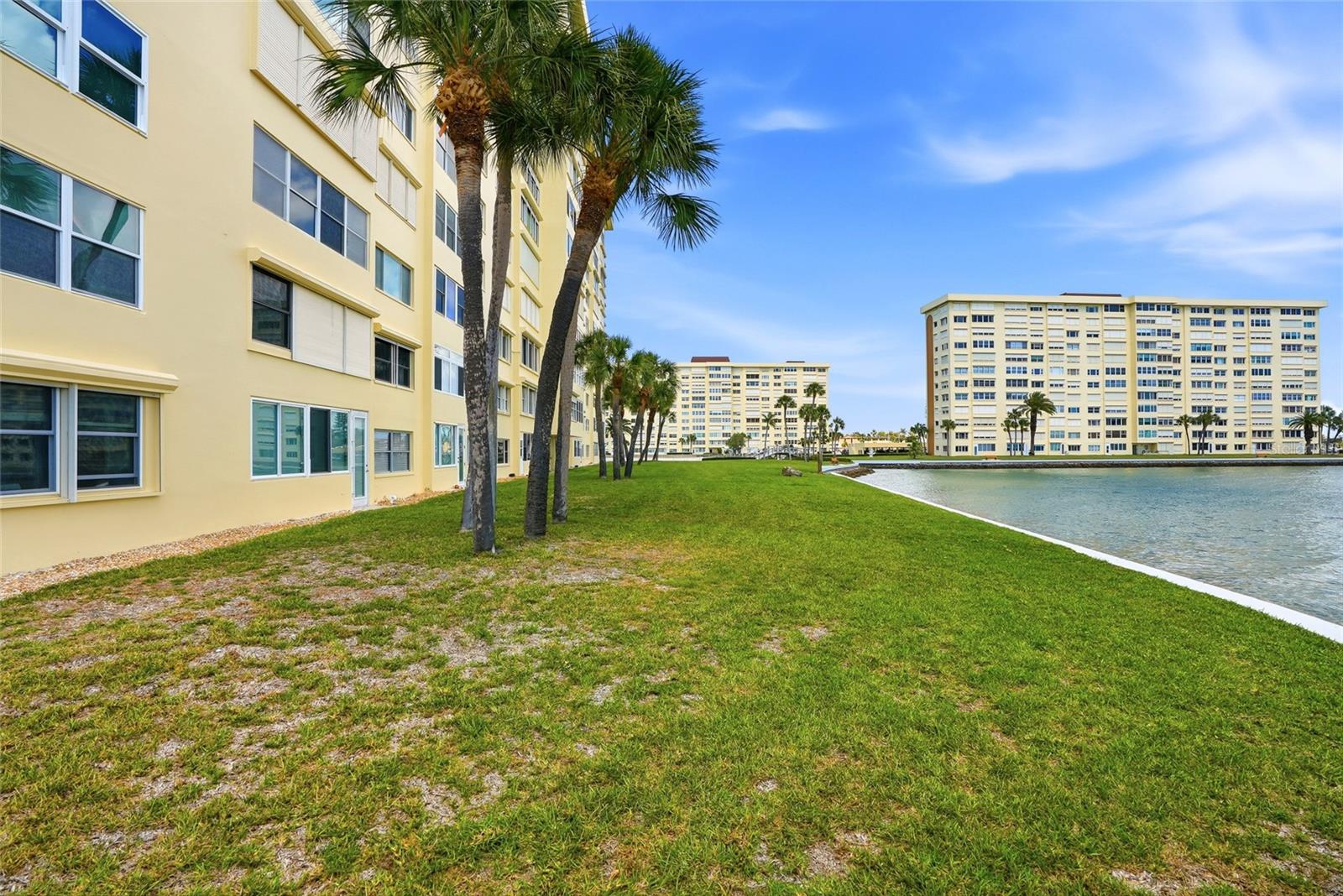 4775 COVE CIR CIR N #104, ST PETERSBURG, FL — photo 55
