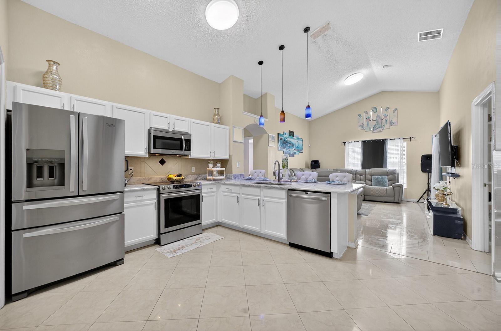 4524 SETTLEMENT CIR, ORLANDO, FL — photo 4
