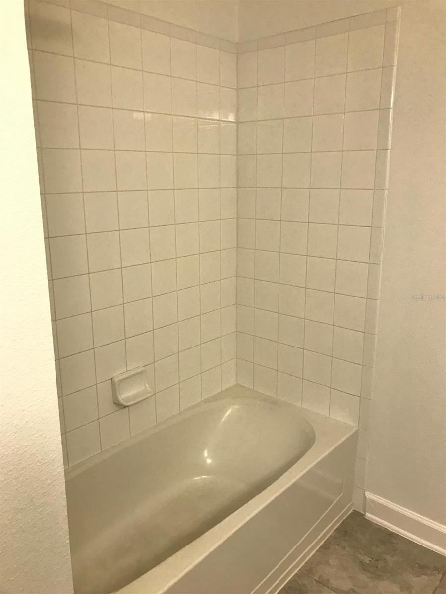 3348 RODRICK CIR, ORLANDO, FL — photo 32