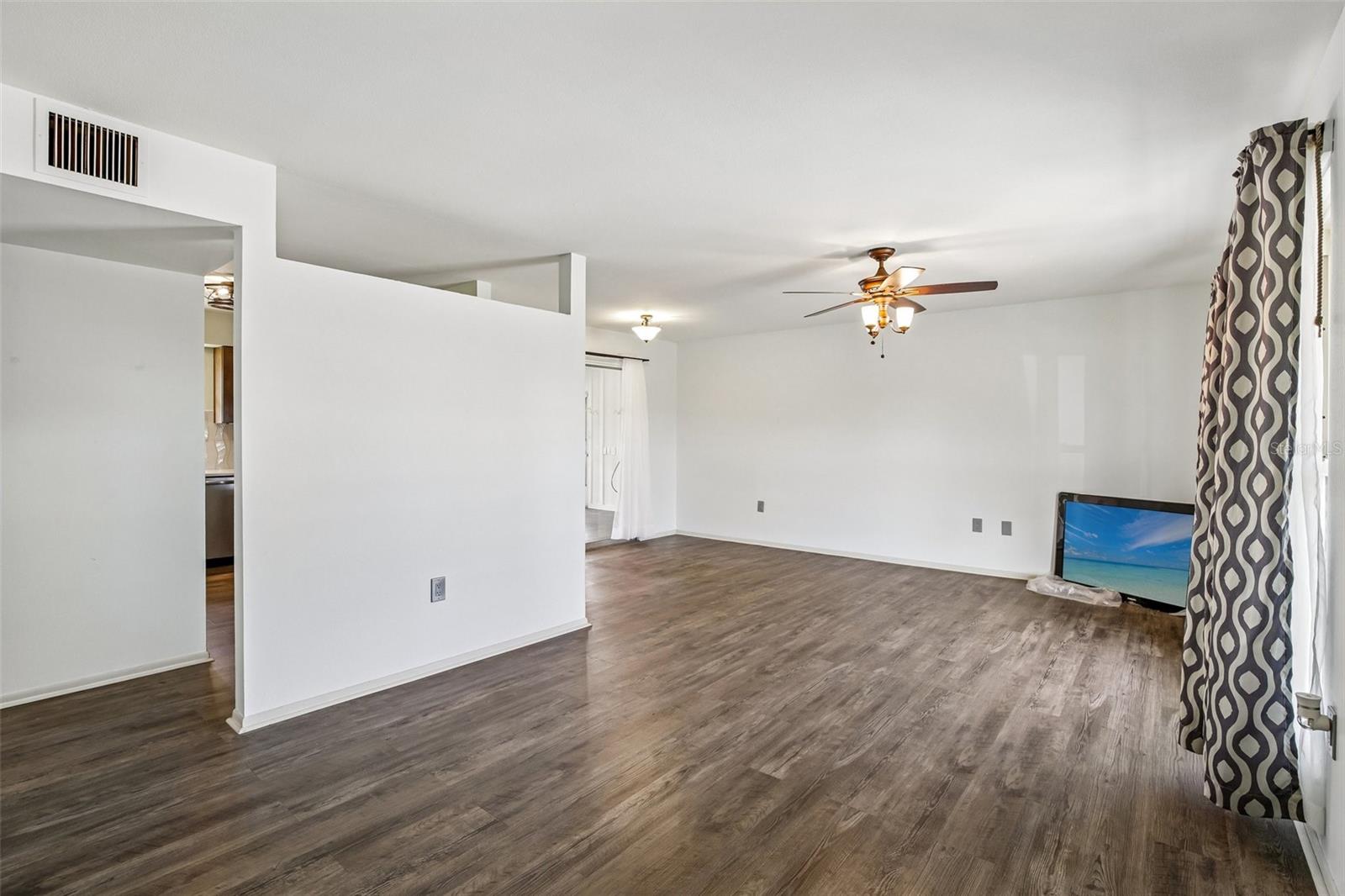 704 OJAI AVE, SUN CITY CENTER, FL — photo 4