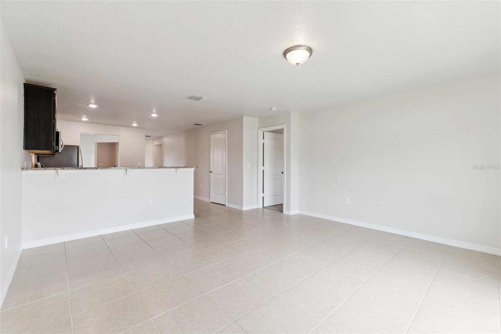 2447 CASPIAN DR, LAKELAND, FL — photo 4