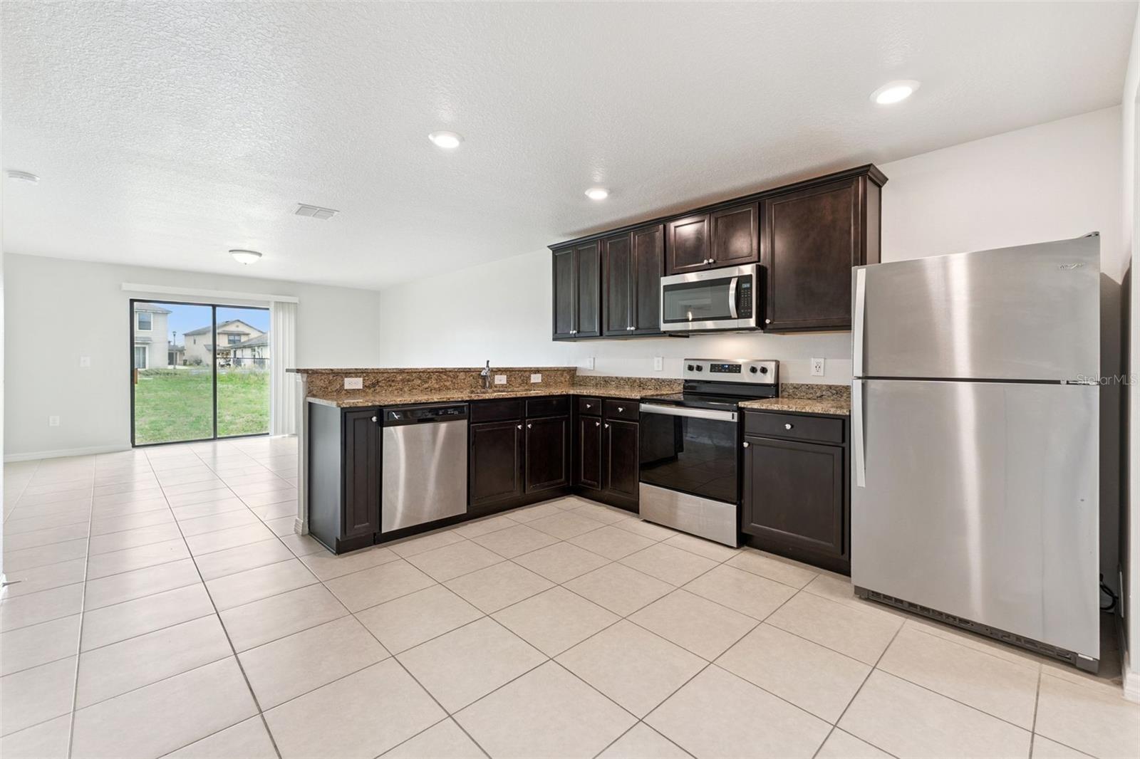 2447 CASPIAN DR, LAKELAND, FL — photo 6
