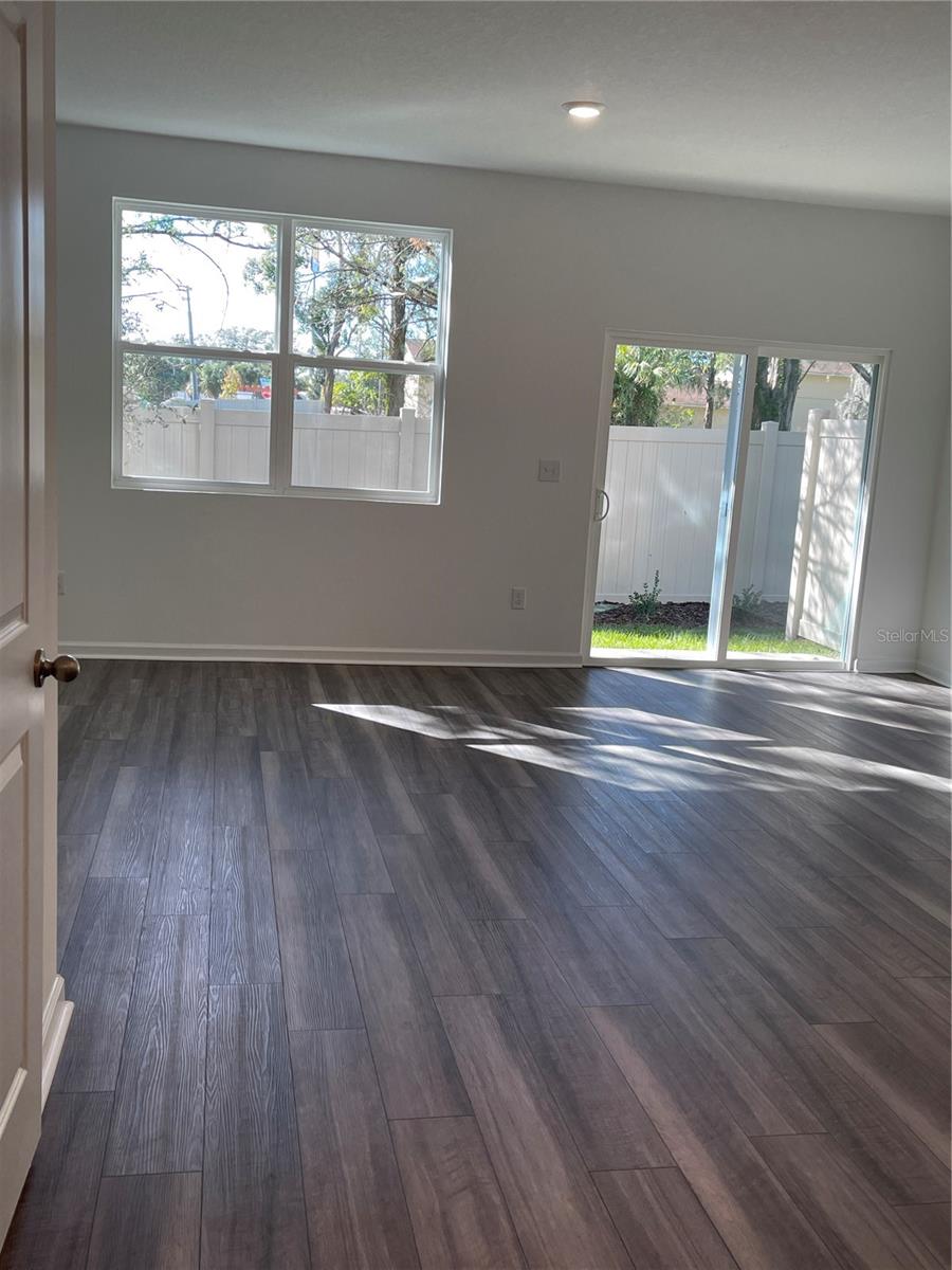 6157 DAERR RDG #6157, ZEPHYRHILLS, FL — photo 4