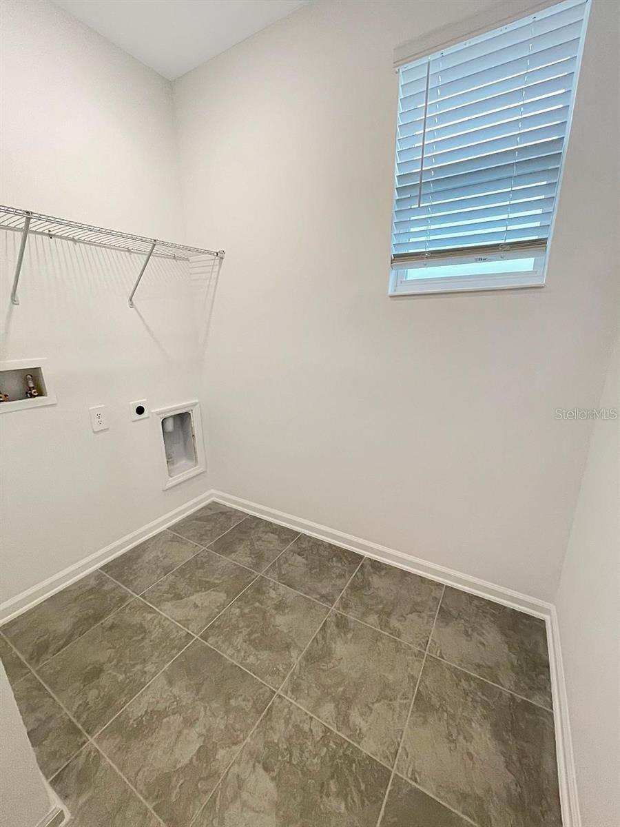 218 NINE IRON DR, DAVENPORT, FL — photo 18