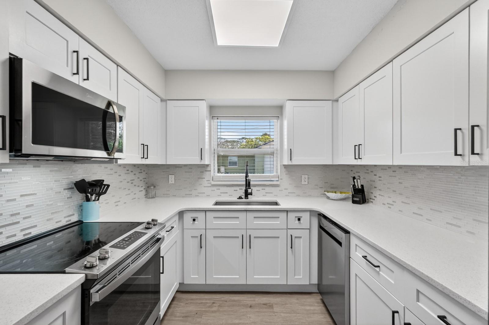 1030 ALICE DR, DAYTONA BEACH, FL — photo 12