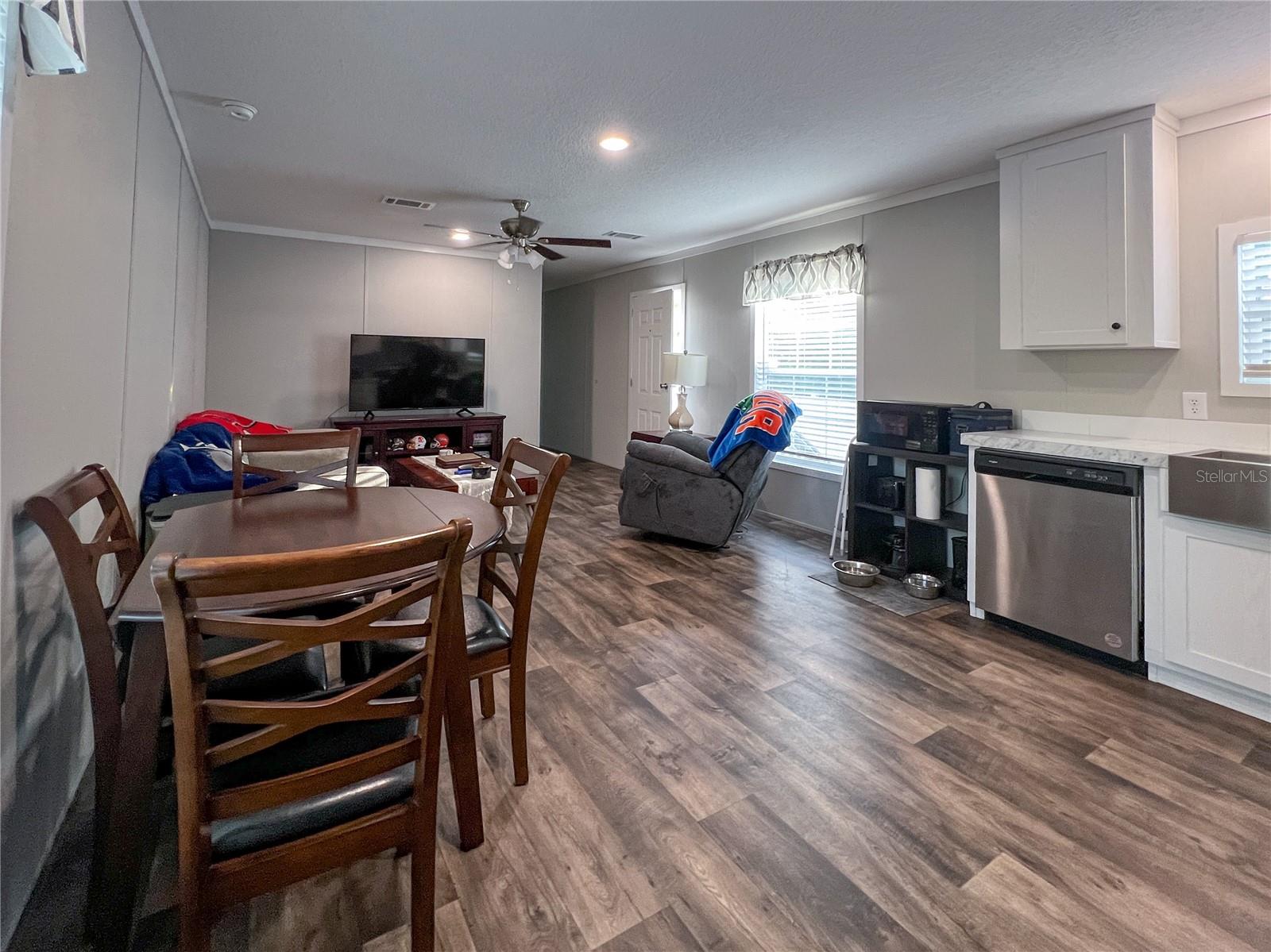 12203 LANTANA AVE, NEW PORT RICHEY, FL — photo 3
