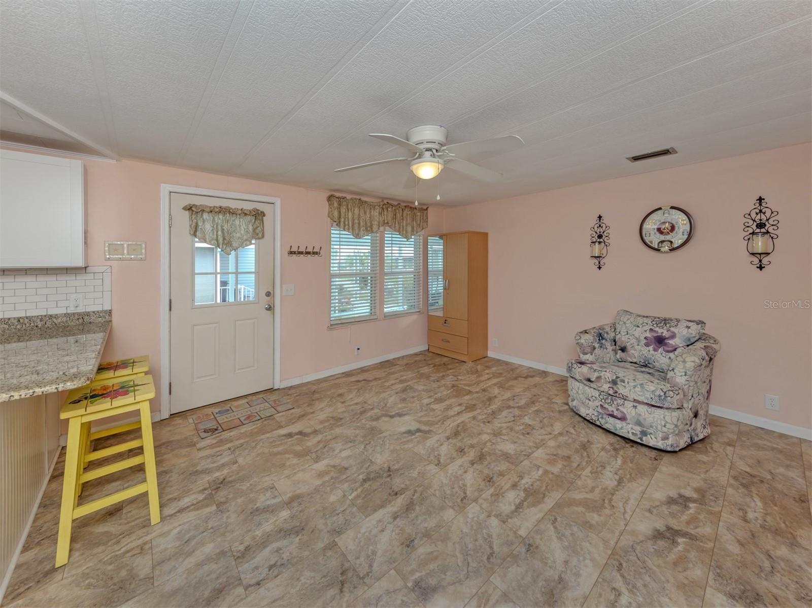 98 LAKEVIEW DR, NORTH PORT, FL — photo 16