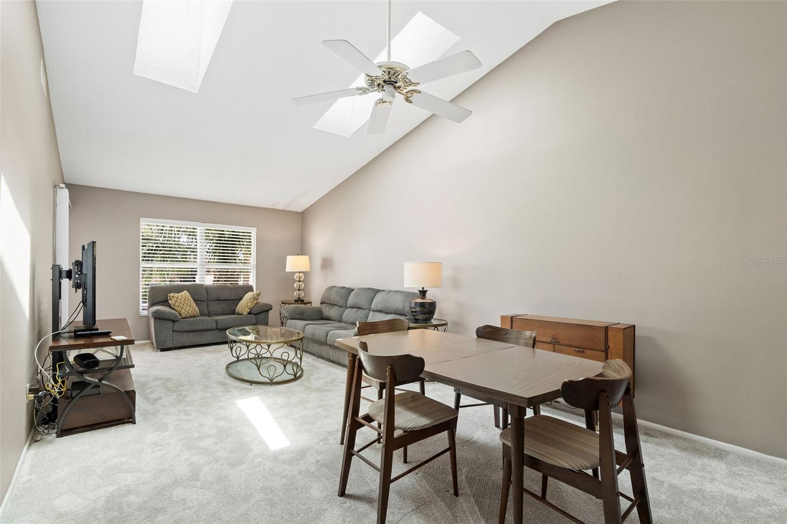12239 SUN VISTA CT E, TREASURE ISLAND, FL — photo 7