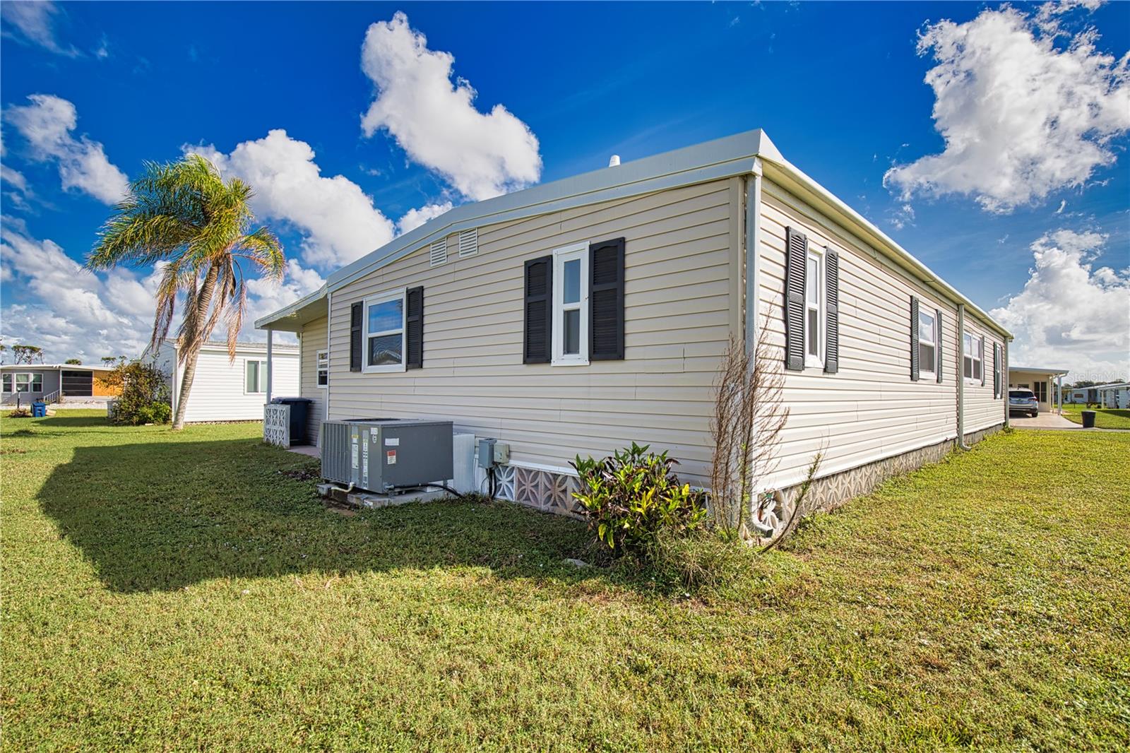 702 BLANCA, NORTH PORT, FL — photo 36