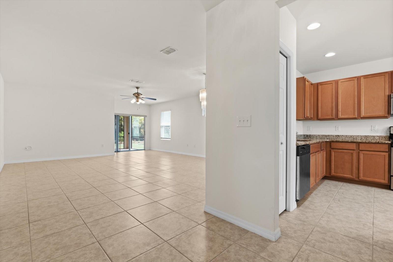 8932 EXCELSIOR PL, VENICE, FL — photo 6
