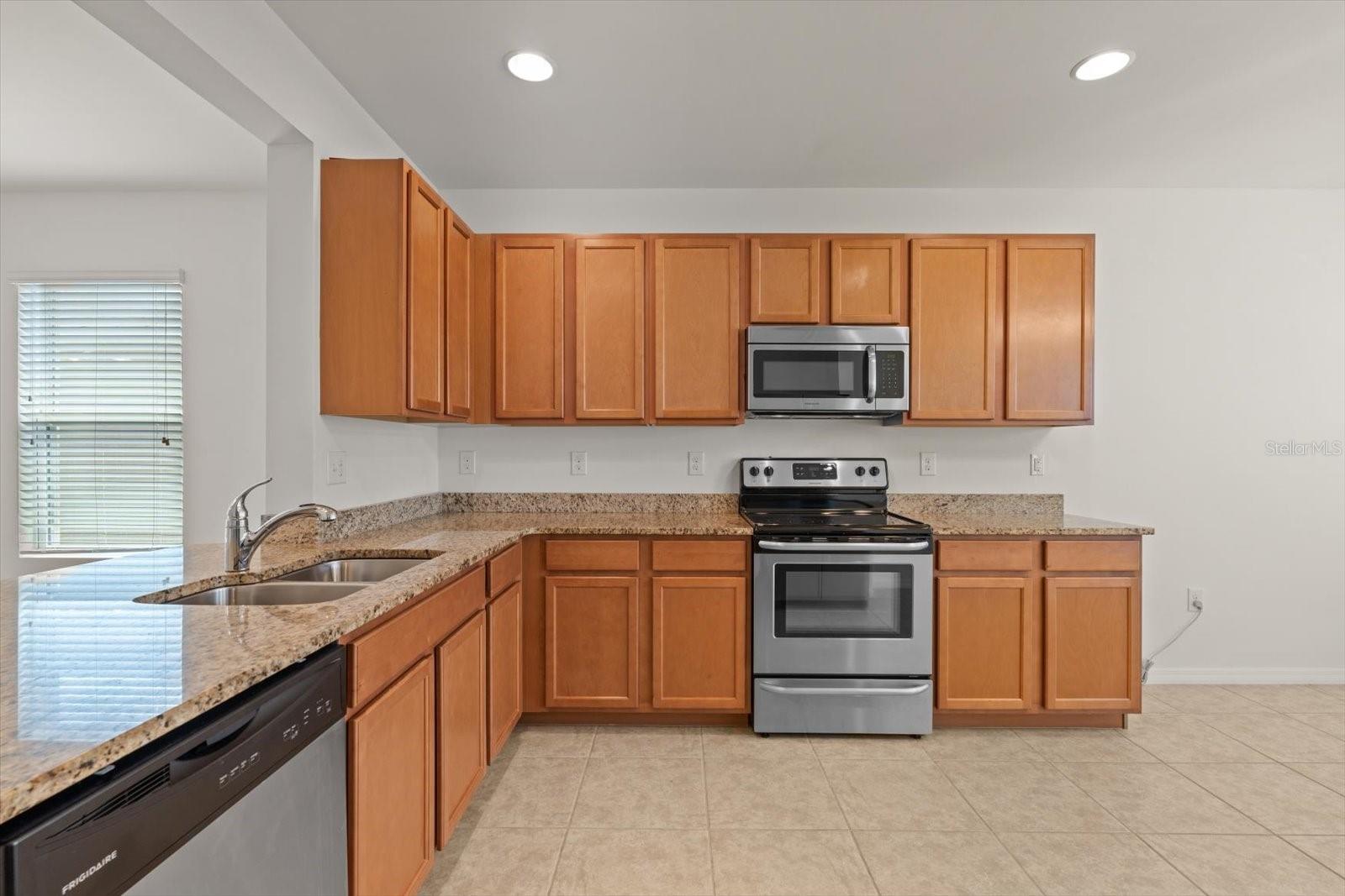 8932 EXCELSIOR PL, VENICE, FL — photo 8