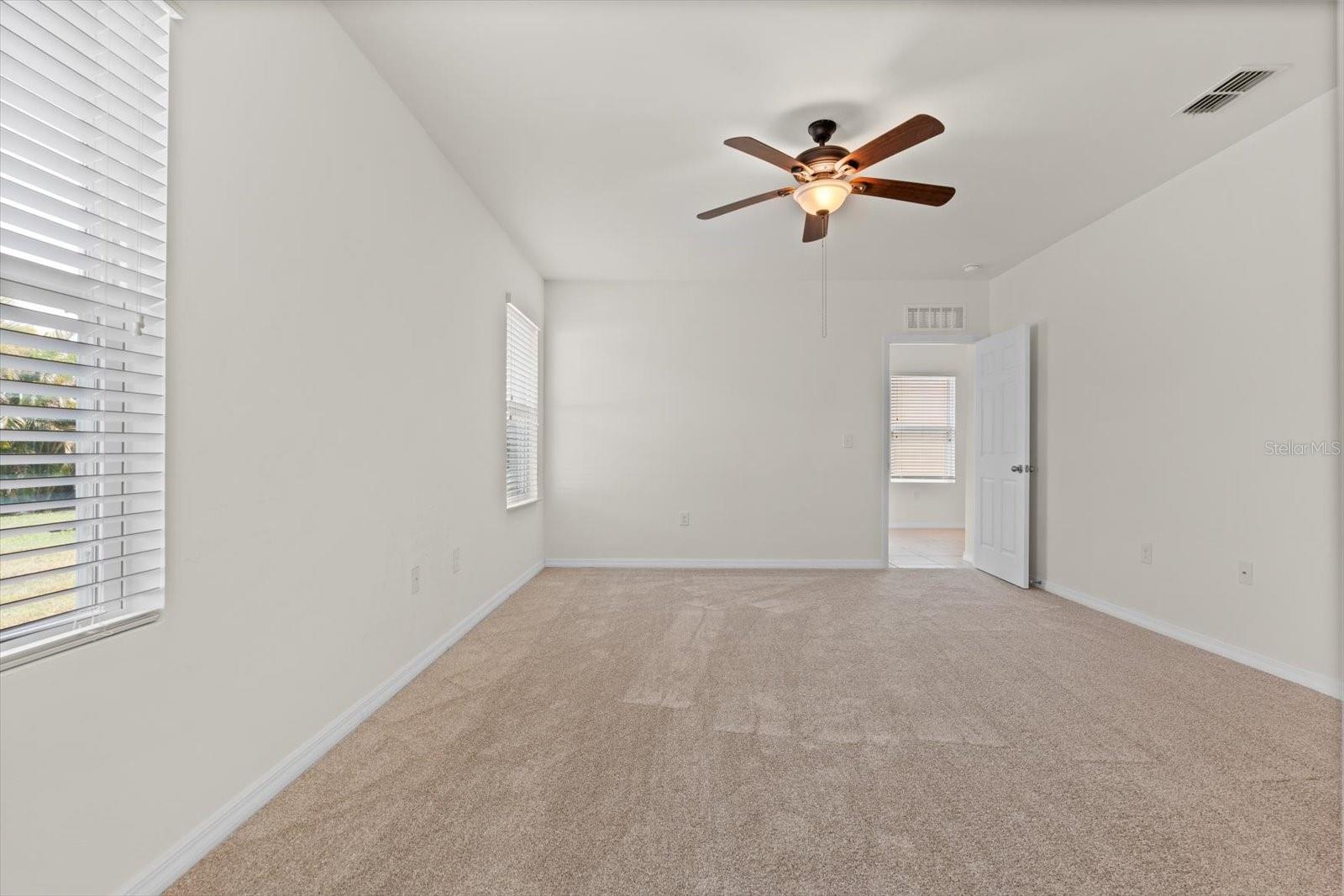 8932 EXCELSIOR PL, VENICE, FL — photo 17