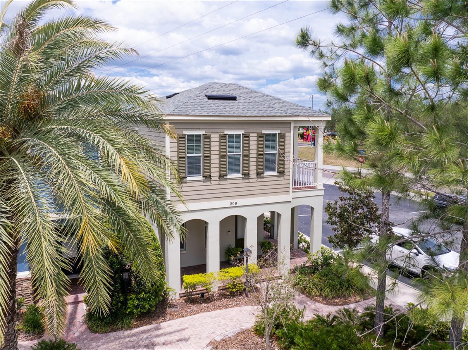 208 CUTLASS WAY, OLDSMAR, FL